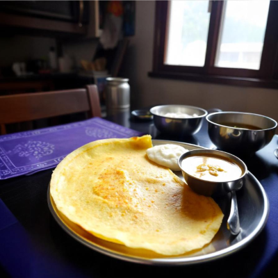 pikaso_texttoimage_A-traditional-South-Indian-breakfast-setting-with-